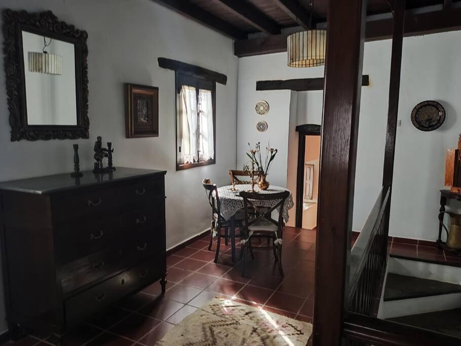 Casa En El Valle De Guainosaltos Адра Екстериор снимка