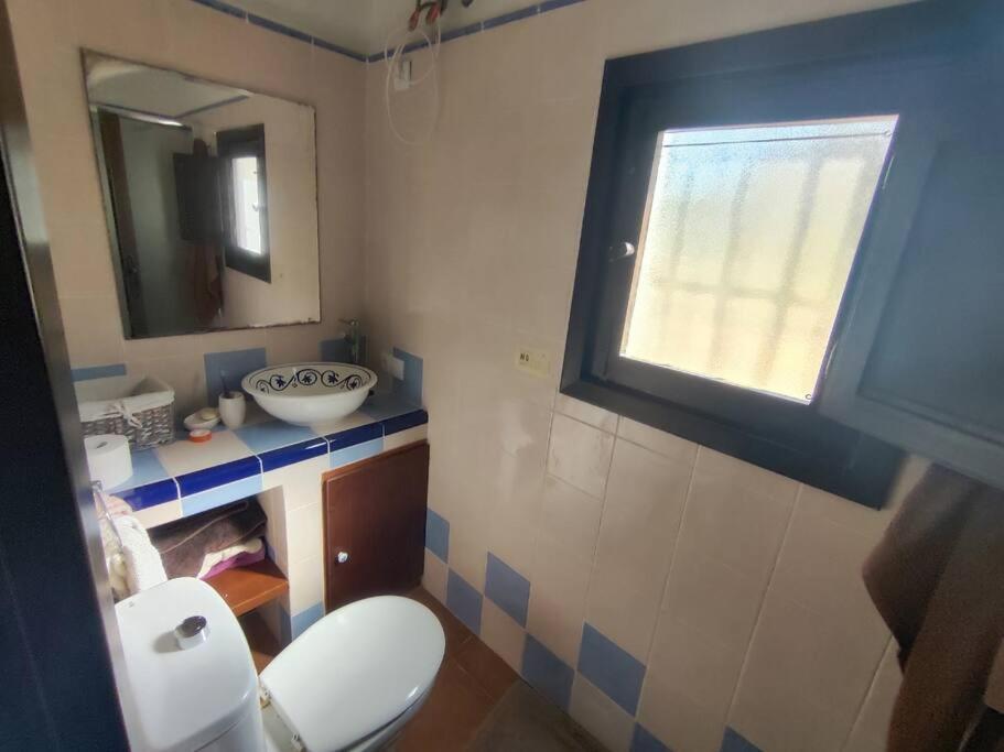 Casa En El Valle De Guainosaltos Адра Екстериор снимка