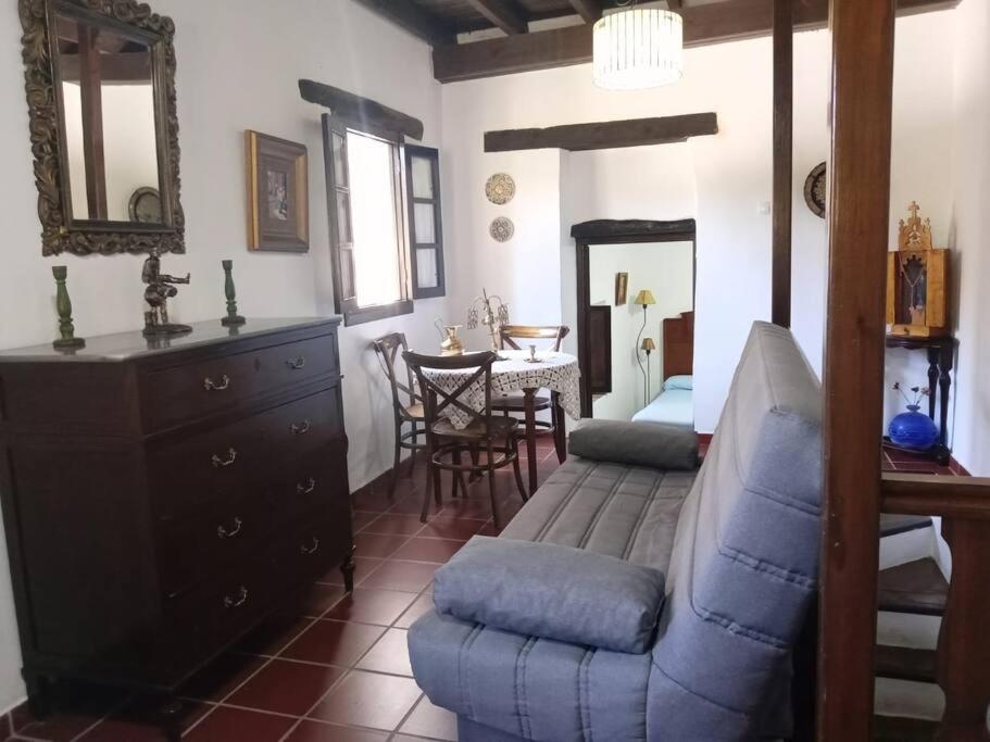 Casa En El Valle De Guainosaltos Адра Екстериор снимка